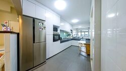 Blk 818 Woodlands Street 82 (Woodlands), HDB Executive #528256841